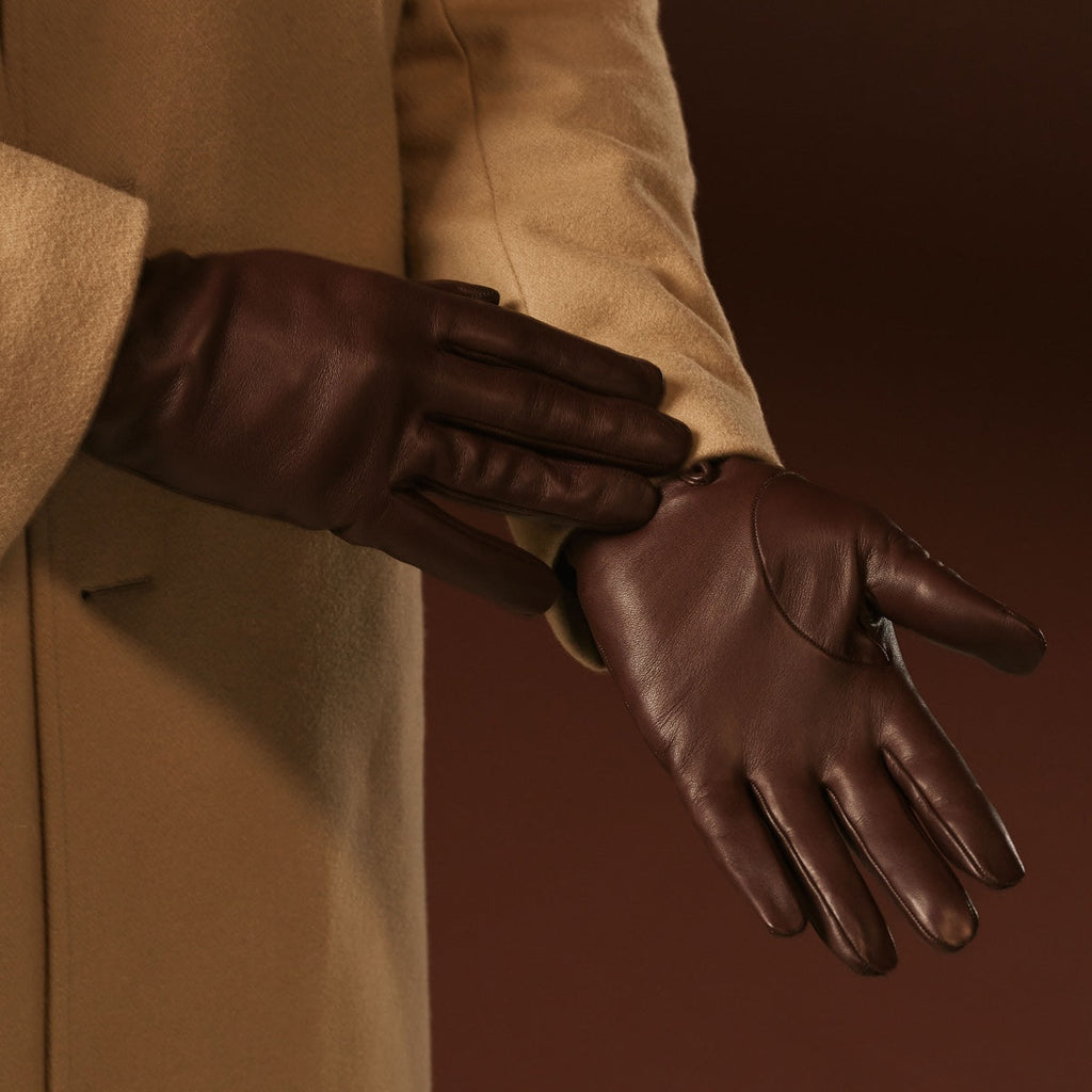 Fabio (brown) - Men's classic Italian lambskin leather gloves with pure silk lining