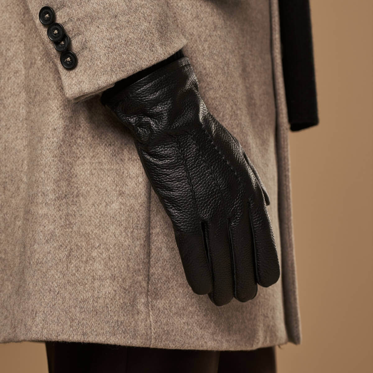 Noah (black) – Luxurious deerskin leather gloves with warm wool lining