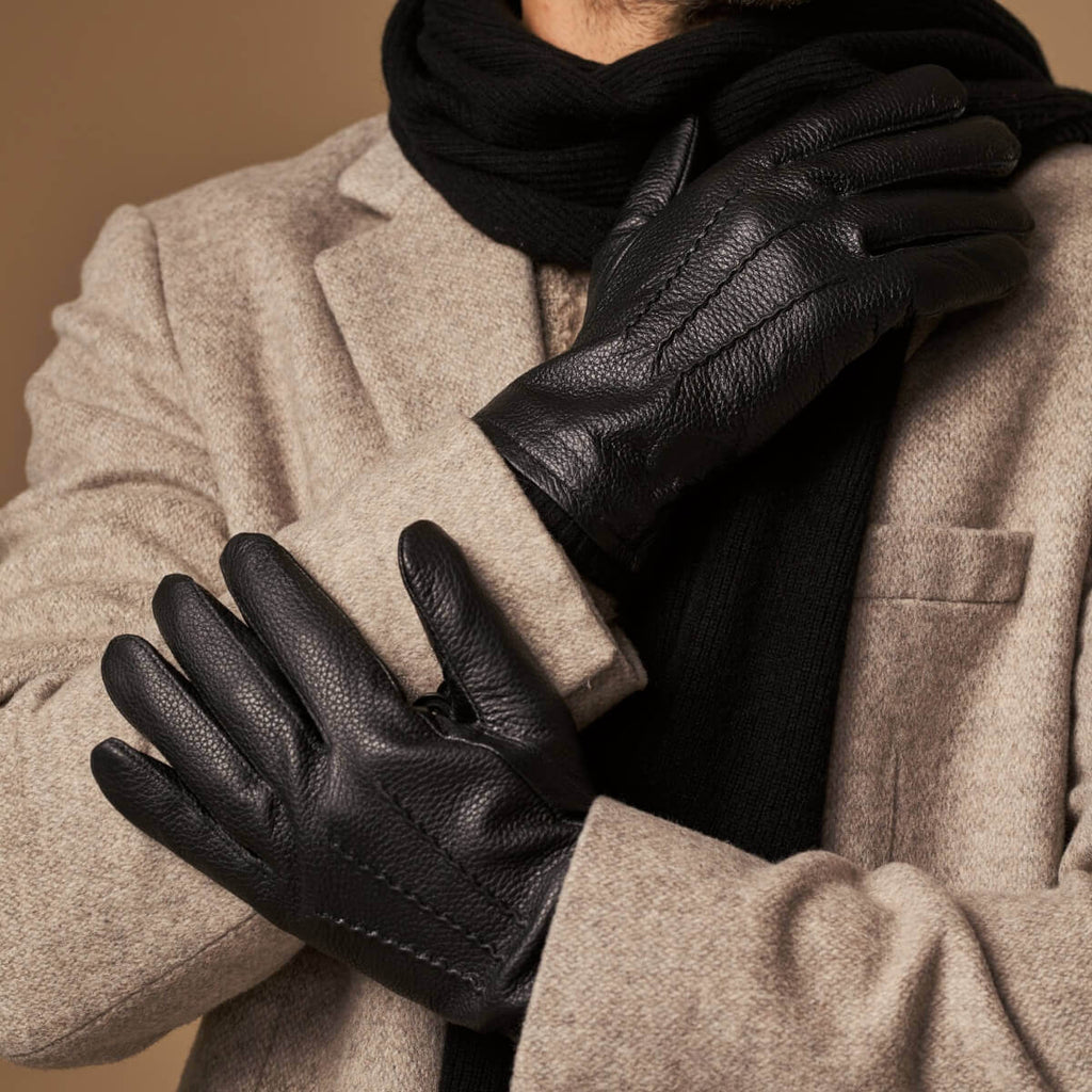 Noah (black) – Luxurious deerskin leather gloves with warm wool lining