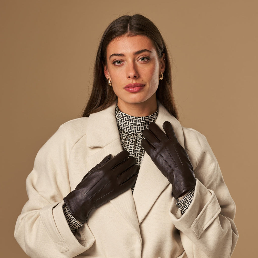Stella (dark brown) – Sheepskin leather gloves with ultra-warm fleece lining & touchscreen functionality